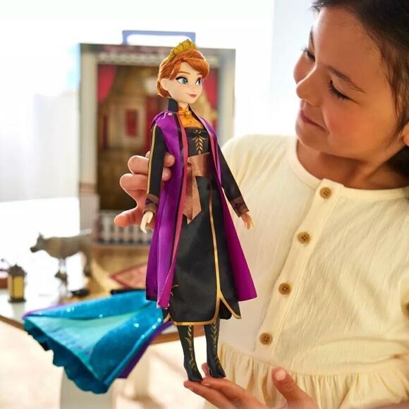 NEW Anna Story Doll Friends Play Set Frozen 1 & 2 NIB Disney Store SHIPS TODAY! - Picture 4 of 11